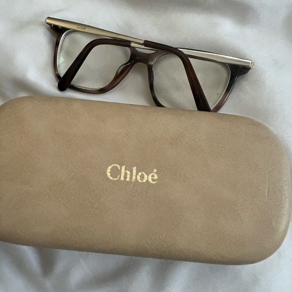 Authentic designer eyeglasses. - Picture 5 of 16